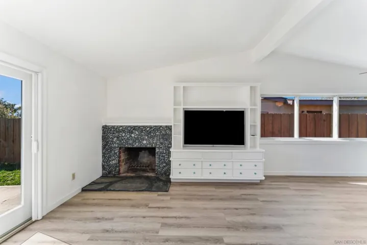2663 Tonto Way, San Diego, California 92117