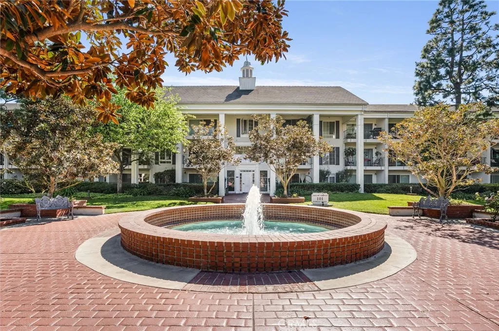 102 Scholz Plaza 239, Newport Beach, California 92663 home-pic-14