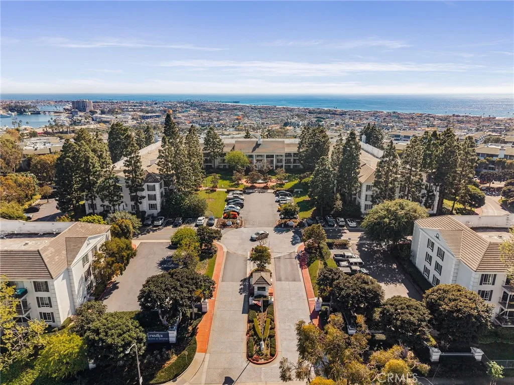 102 Scholz Plaza 239, Newport Beach, California 92663 home-pic-15