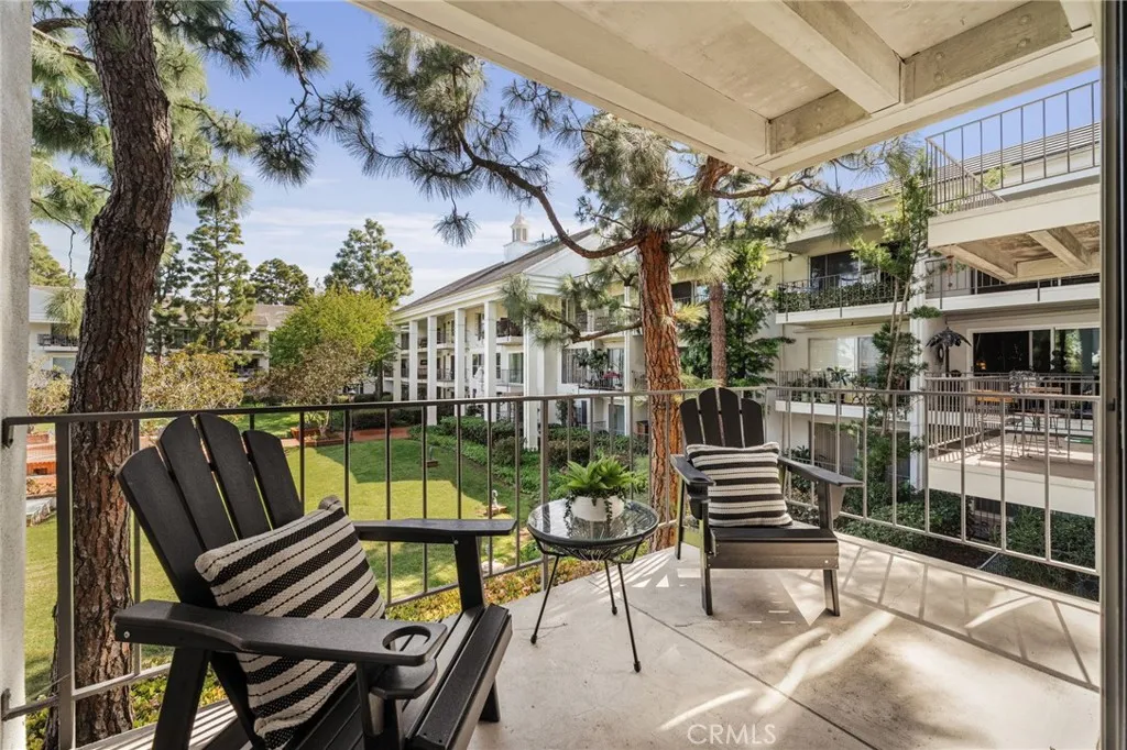 102 Scholz Plaza 239, Newport Beach, California 92663 home-pic-5