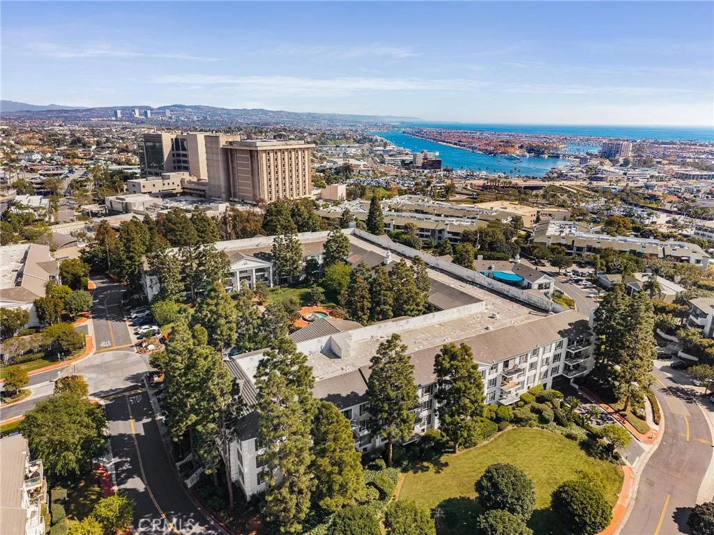 102 Scholz Plaza 239, Newport Beach, California 92663 home-pic-16