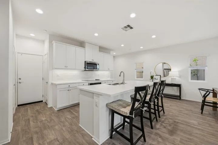5616 Daybreak Way, Bonsall, California 92003