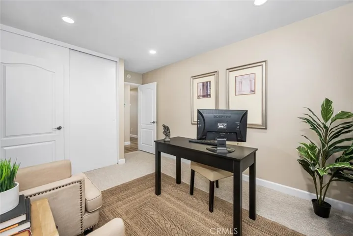 5th Bonus Room Work From Home, Guests or Hobbies