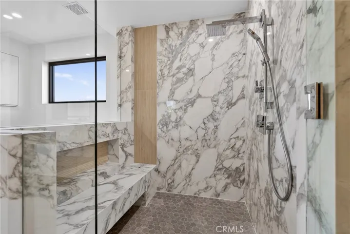 520 11th Street, Huntington Beach, California 92648