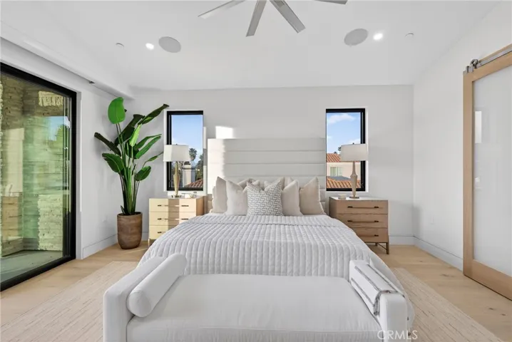 520 11th Street, Huntington Beach, California 92648