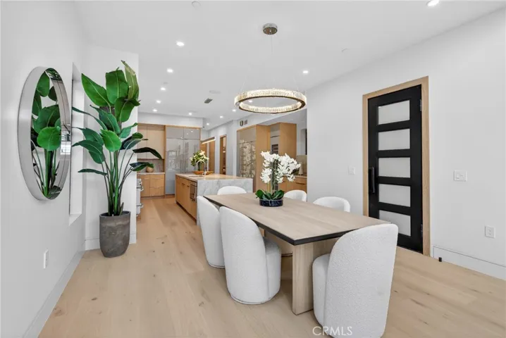 520 11th Street, Huntington Beach, California 92648