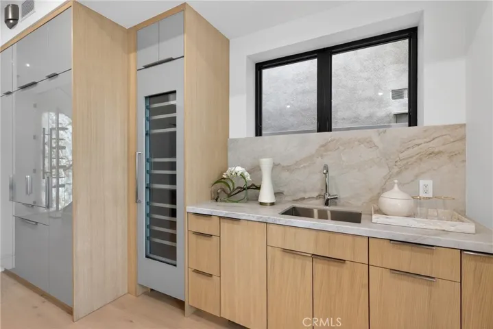 520 11th Street, Huntington Beach, California 92648