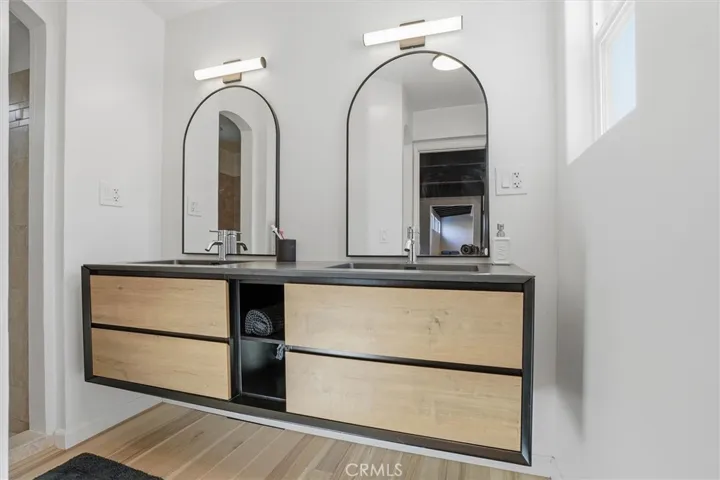 Primary 3/4 bathroom