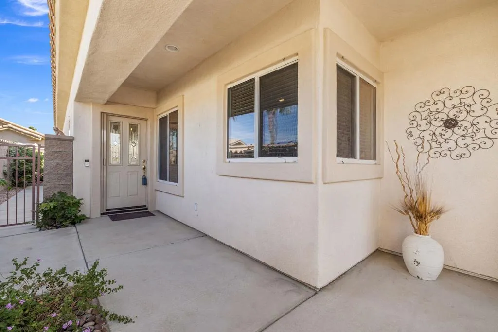 78512 Glastonbury Way, Palm Desert, California 92211 home-pic-8