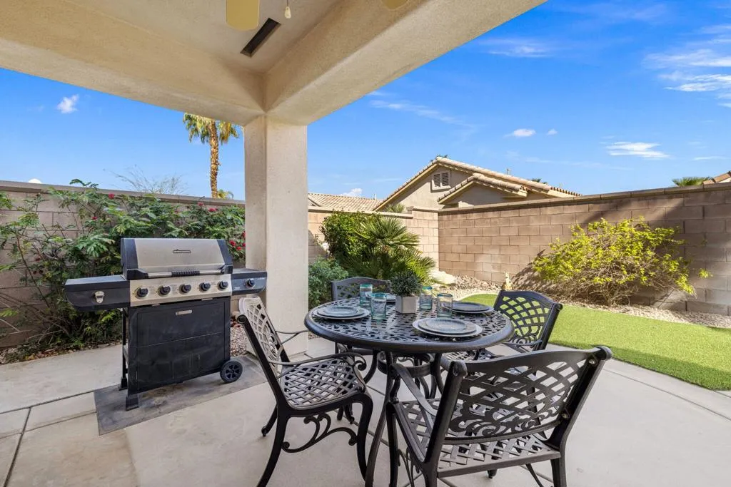 78512 Glastonbury Way, Palm Desert, California 92211 home-pic-19