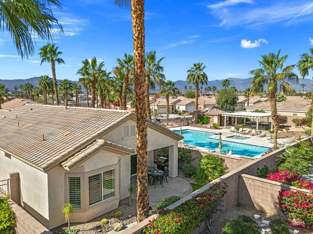 78512 Glastonbury Way, Palm Desert, California 92211 home-pic-2