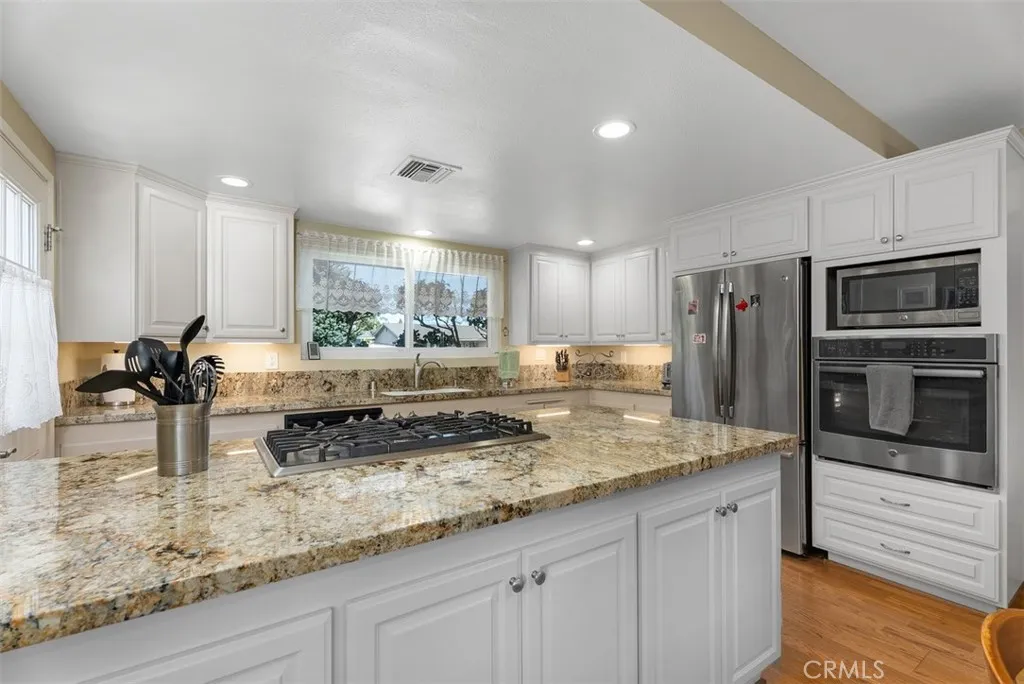 4282 Crystal, Cypress, California 90630 home-pic-13