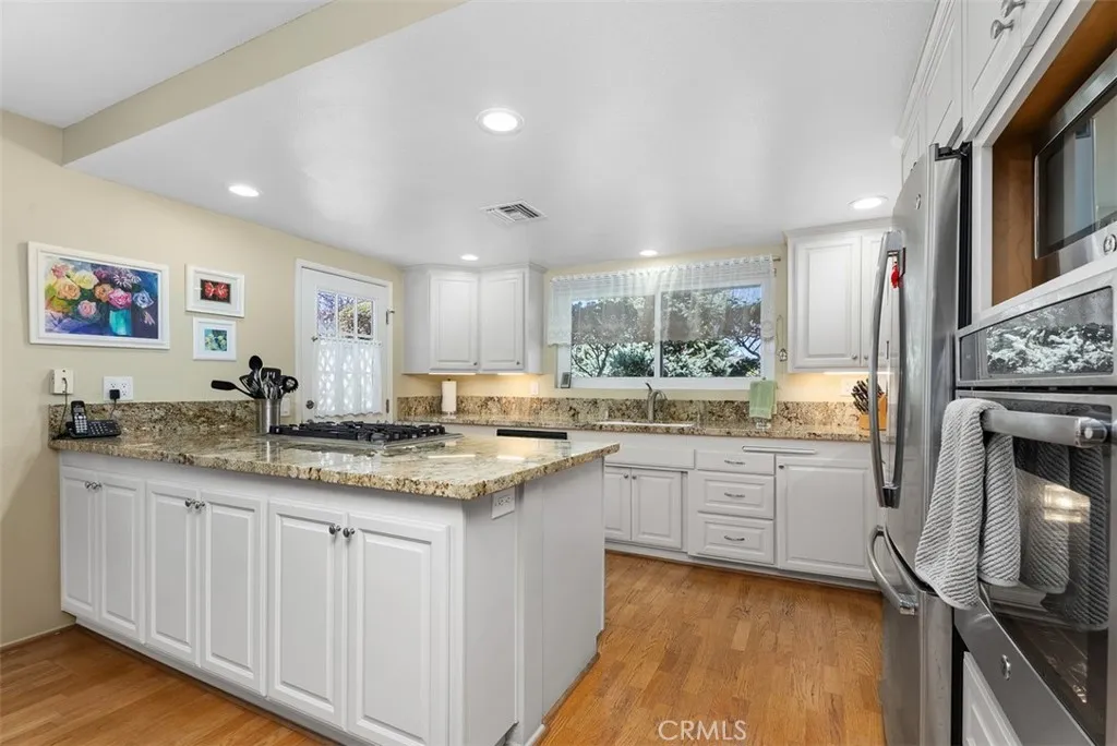 4282 Crystal, Cypress, California 90630 home-pic-12