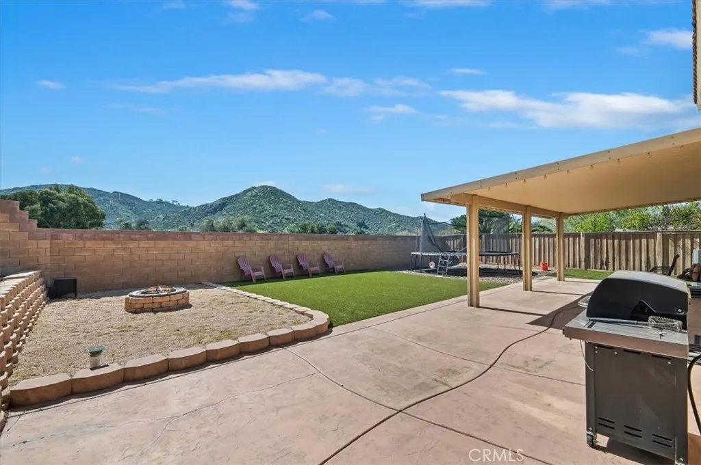 34073 Corktree, Lake Elsinore, California 92532 home-pic-32