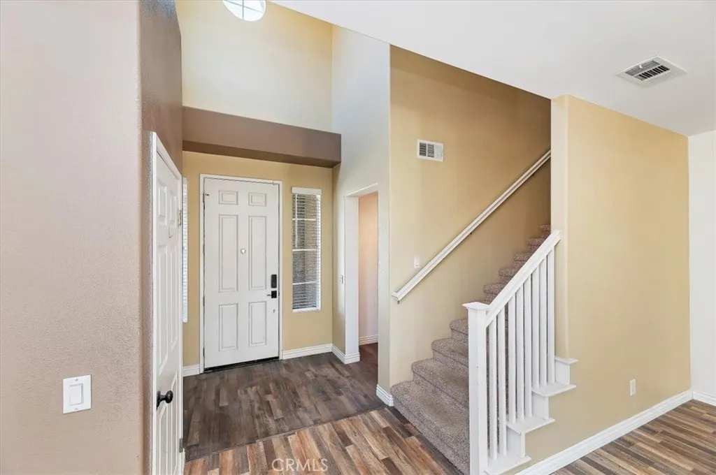 34073 Corktree, Lake Elsinore, California 92532 home-pic-5