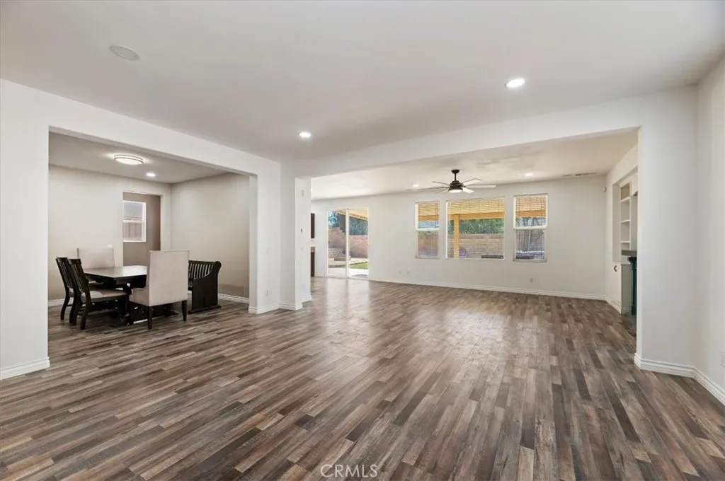 34073 Corktree, Lake Elsinore, California 92532 home-pic-6