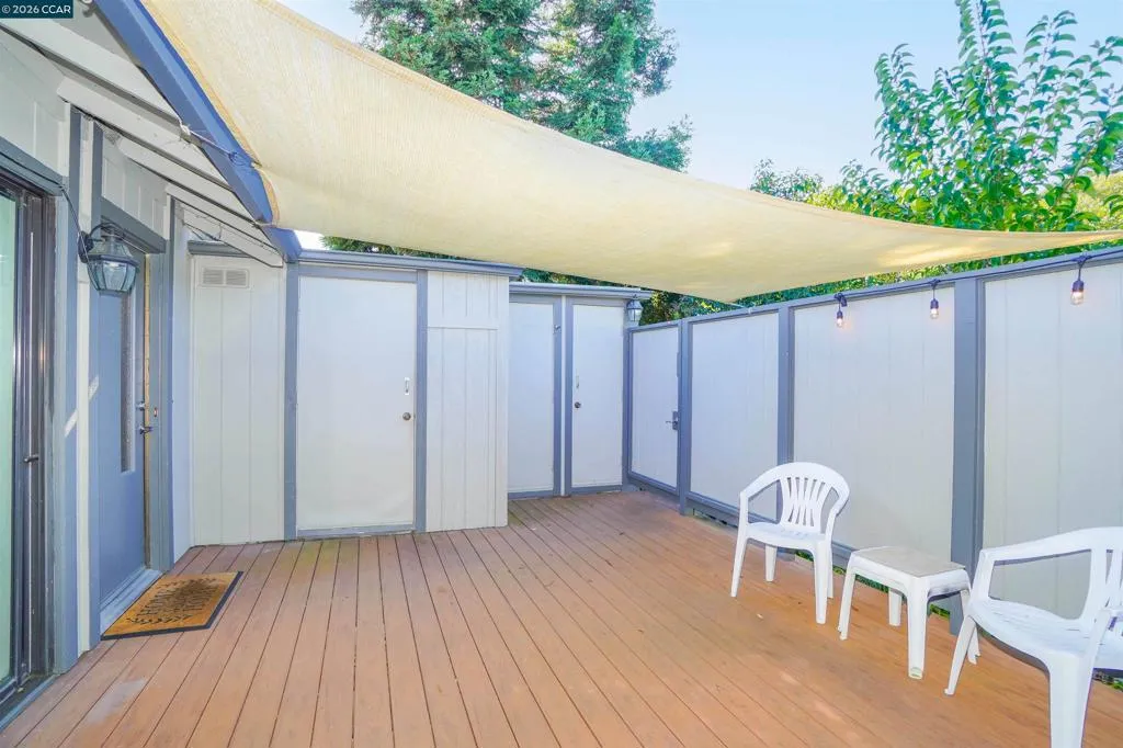 1608 1608 Ashwood Drive, Martinez, California 94553 home-pic-28