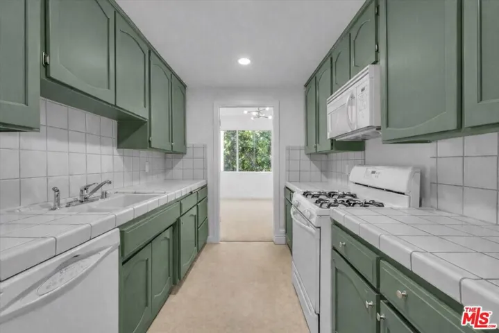 paint them sage green!