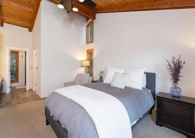 22125 Miller Ridge Road, Los Gatos, California 95033