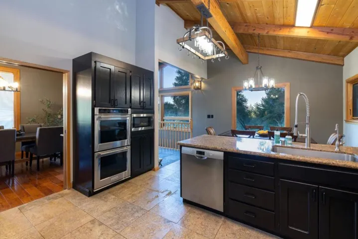 22125 Miller Ridge Road, Los Gatos, California 95033