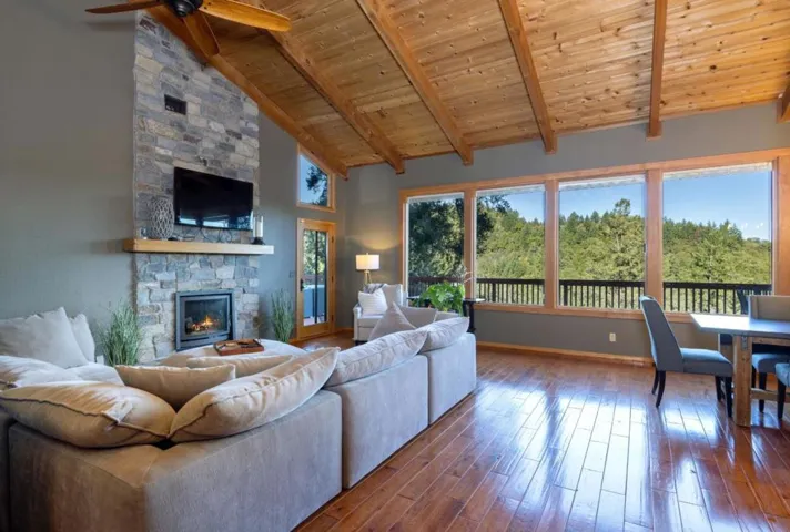 22125 Miller Ridge Road, Los Gatos, California 95033