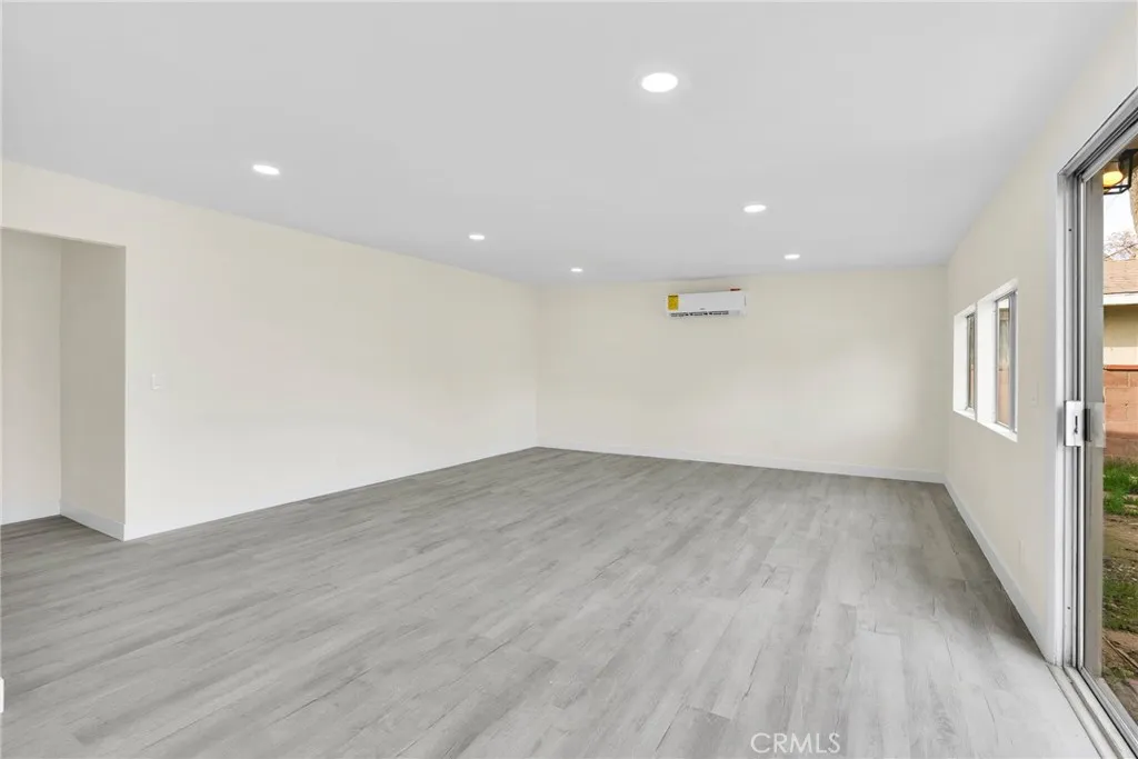 1289 Boyden, Lancaster, California 93534 home-pic-13
