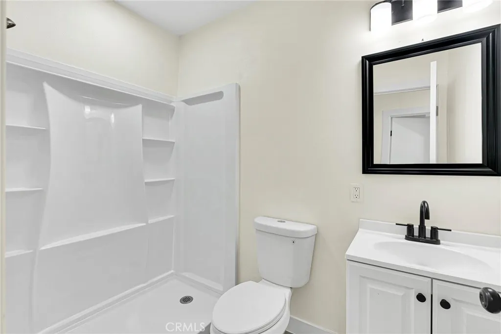 1289 Boyden, Lancaster, California 93534 home-pic-26