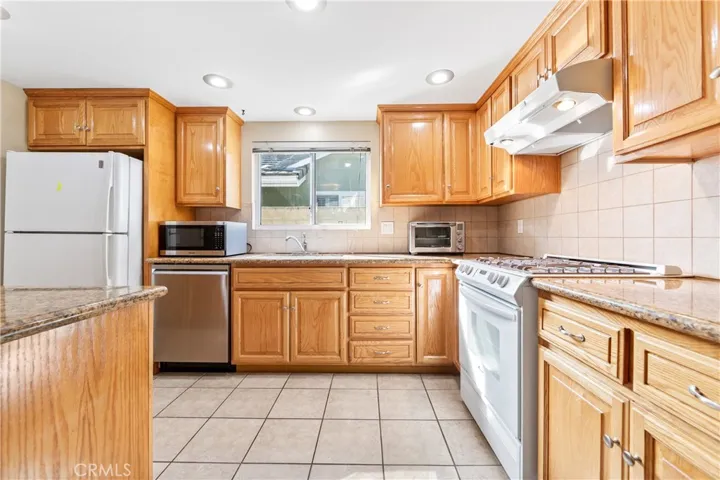 Roomy Kitchen