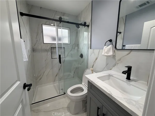 Front Unit Bath 1
