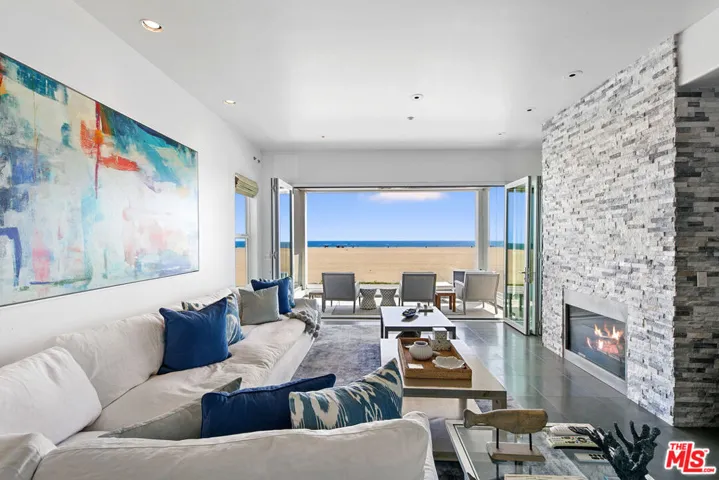 1341 Palisades Beach Road, Santa Monica, California 90401
