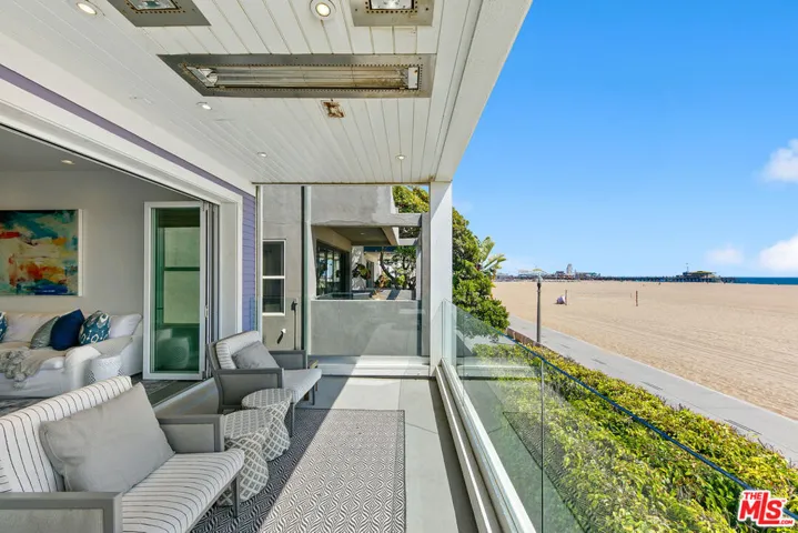 1341 Palisades Beach Road, Santa Monica, California 90401