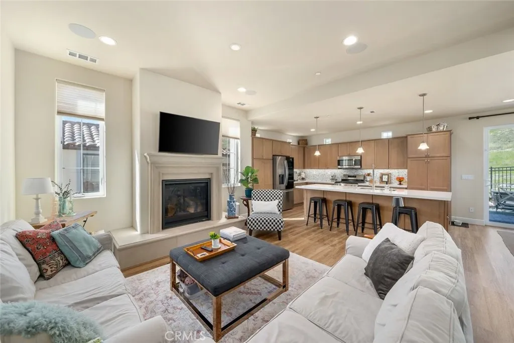 3061 Arezzo, San Luis Obispo, California 93401 home-pic-3
