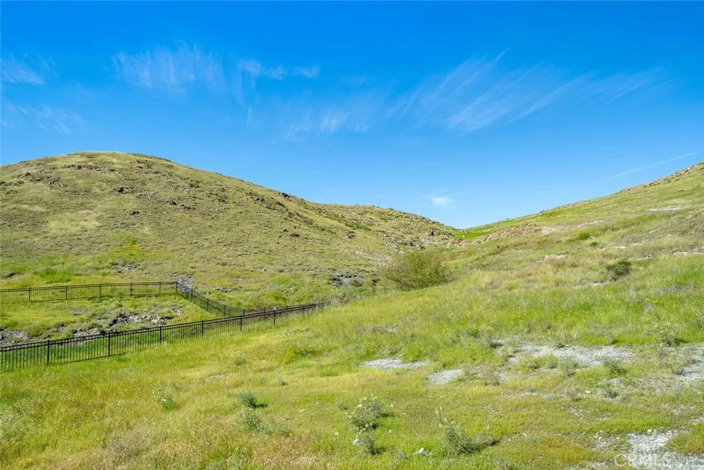 3061 Arezzo, San Luis Obispo, California 93401 home-pic-18