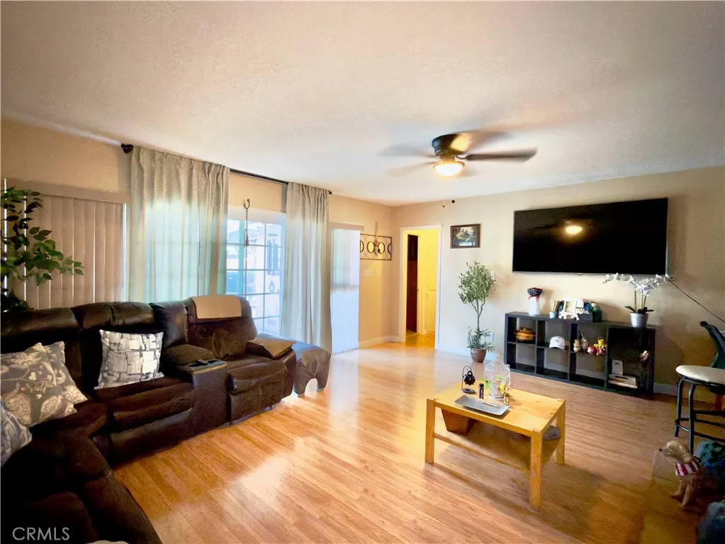 618 N Lazard, San Fernando, California 91340 home-pic-15