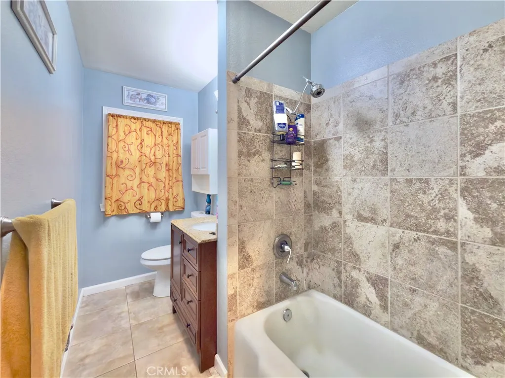 618 N Lazard, San Fernando, California 91340 home-pic-9