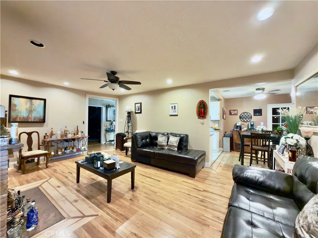 618 N Lazard, San Fernando, California 91340 home-pic-6
