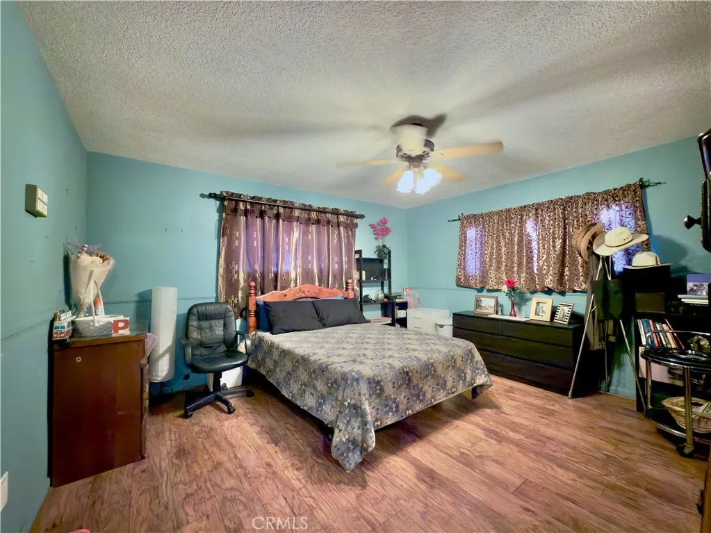 618 N Lazard, San Fernando, California 91340 home-pic-8