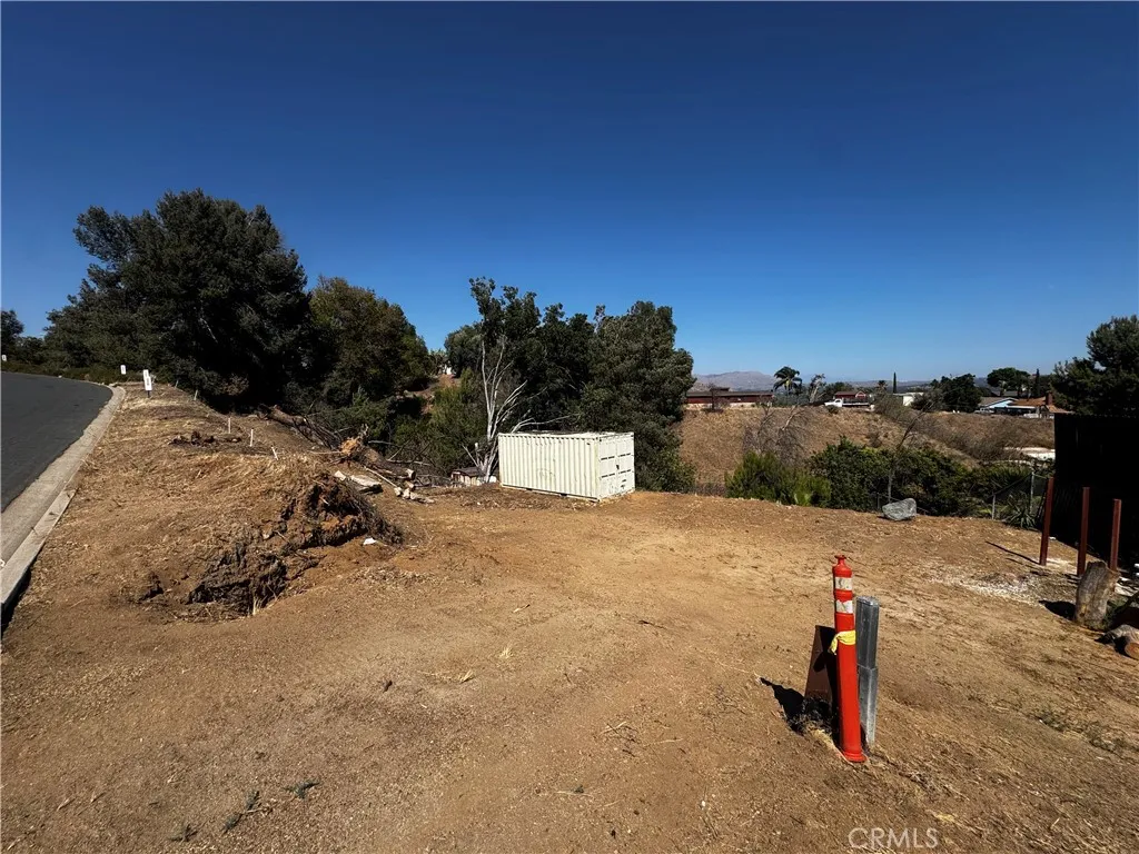 186140 005 Avenida Juan Bautista, Jurupa Valley, California 92509 — photo 4