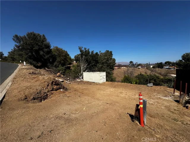 186140 005 Avenida Juan Bautista, Jurupa Valley, California 92509 — photo 4