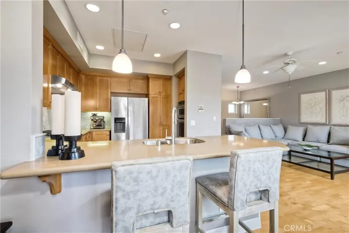 Bar counter  area that opens to kitchen