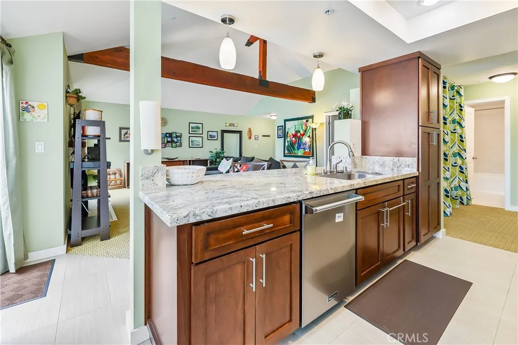 4561 Warner, Huntington Beach, California 92649 home-pic-8