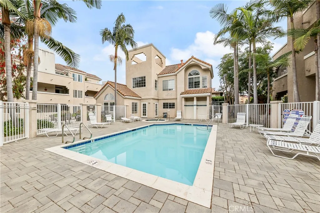 4561 Warner, Huntington Beach, California 92649 home-pic-31