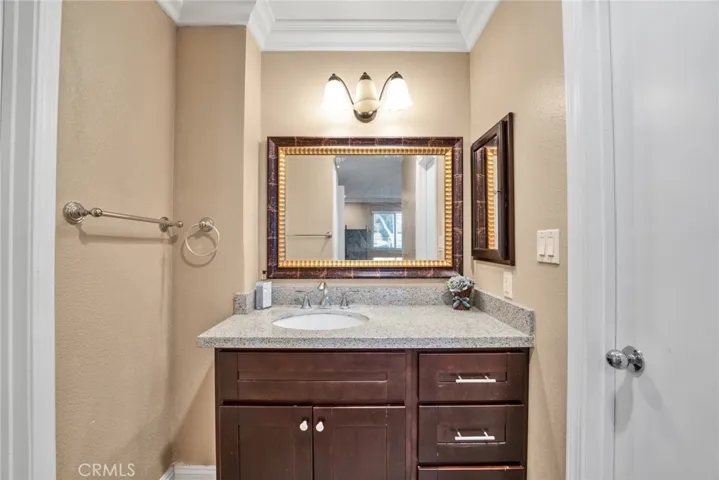 2nd floor master bedroom additional sink