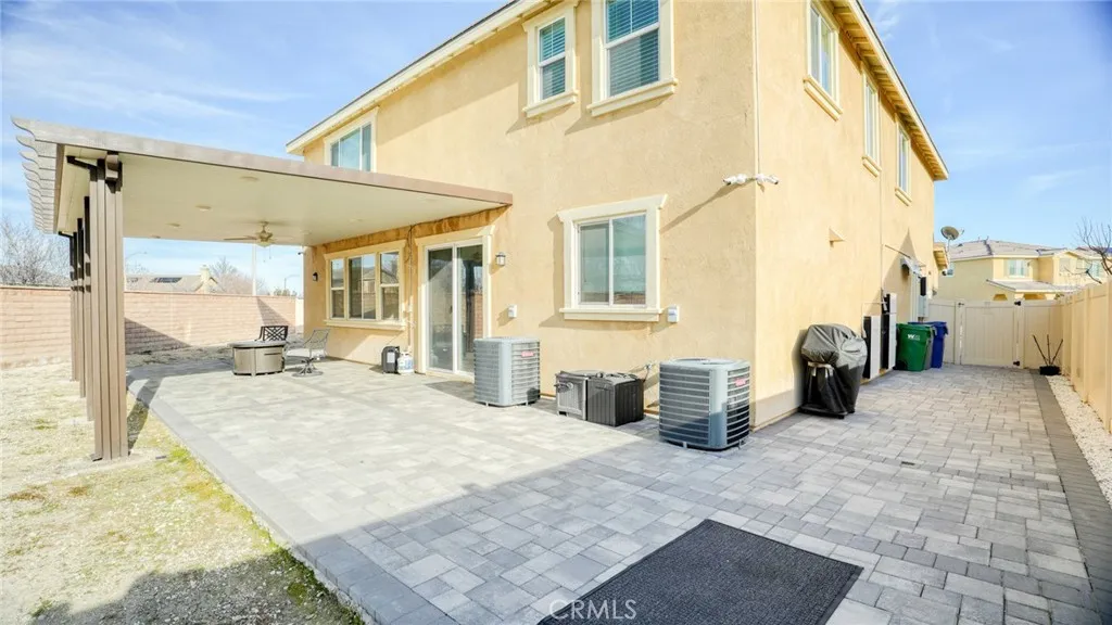 4727 W Vahan Court, Lancaster, California 93536 home-pic-60
