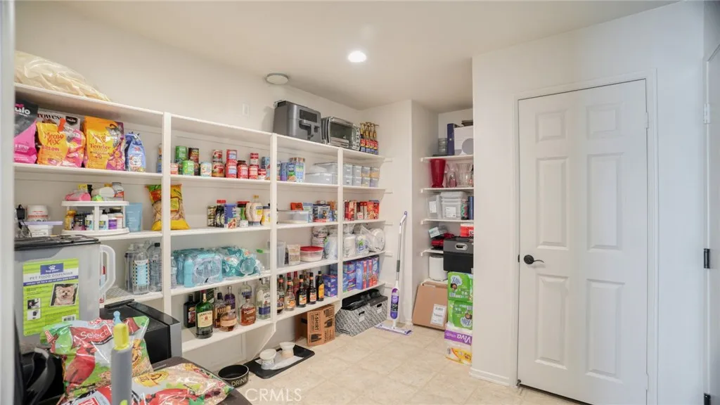 4727 W Vahan Court, Lancaster, California 93536 home-pic-15