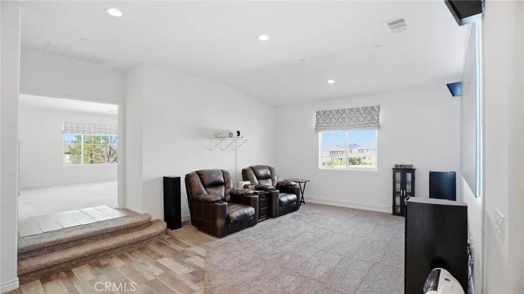 4727 W Vahan Court, Lancaster, California 93536 home-pic-26