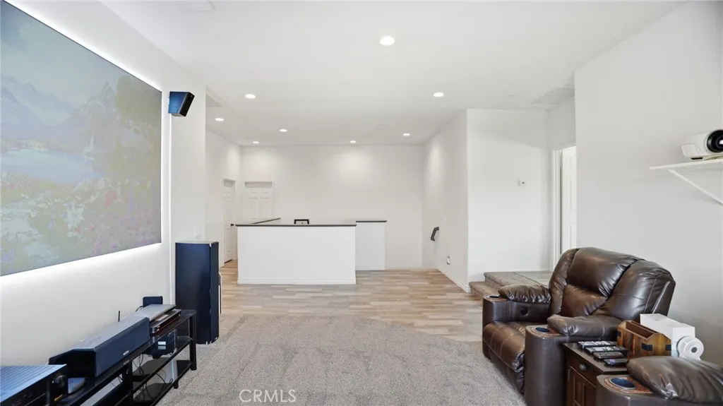 4727 W Vahan Court, Lancaster, California 93536 home-pic-29