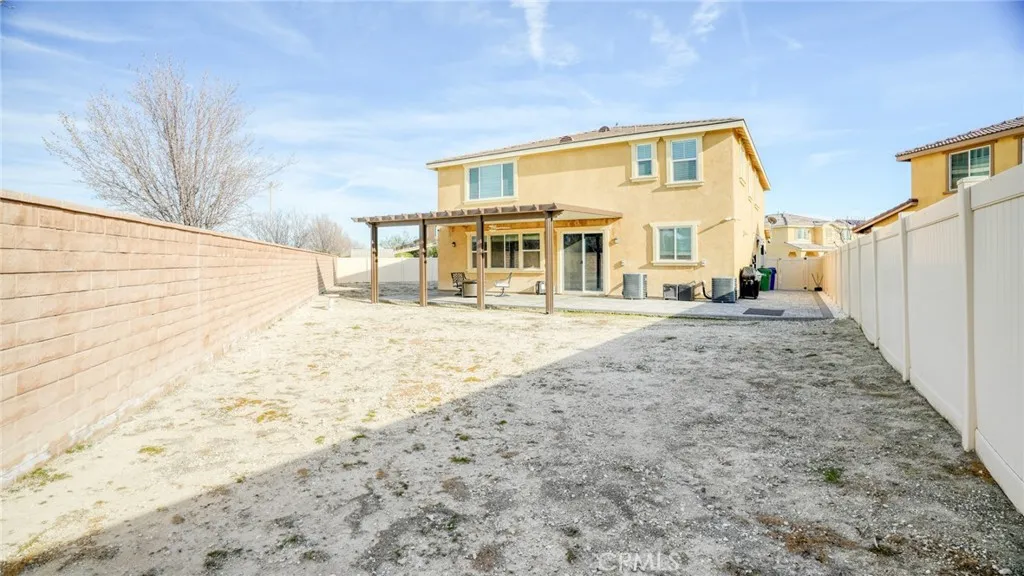 4727 W Vahan Court, Lancaster, California 93536 home-pic-59