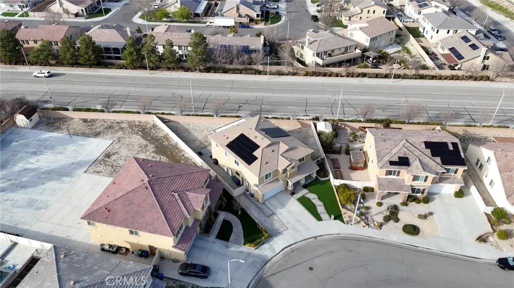 4727 W Vahan Court, Lancaster, California 93536 home-pic-63