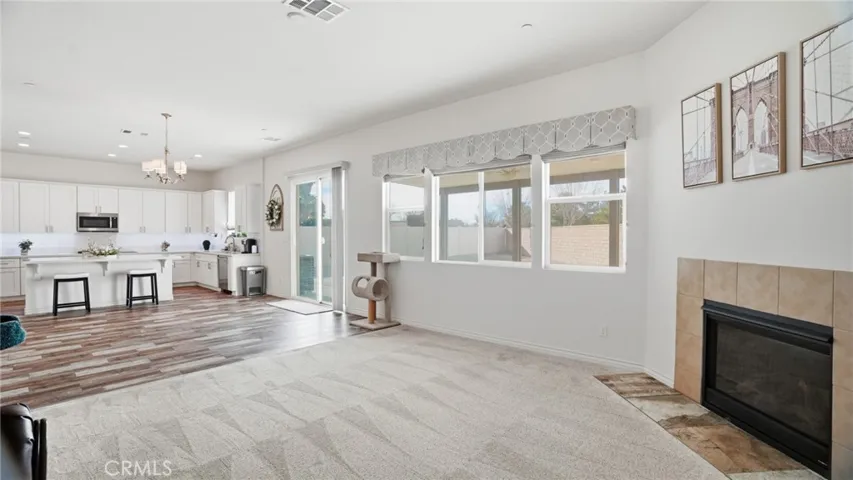 4727 W Vahan Court, Lancaster, California 93536